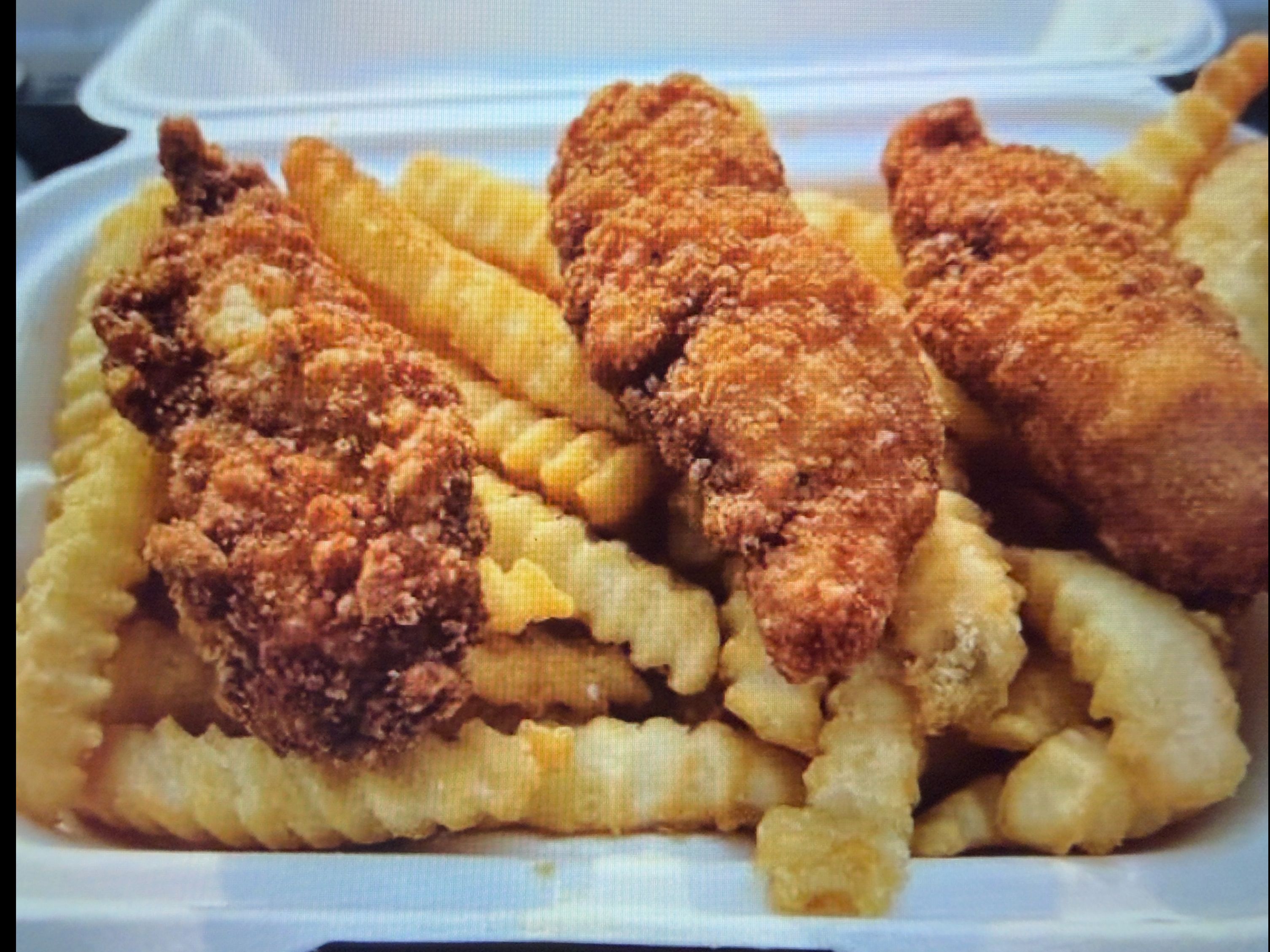 4Pc Chicken Tenders w/ Fries