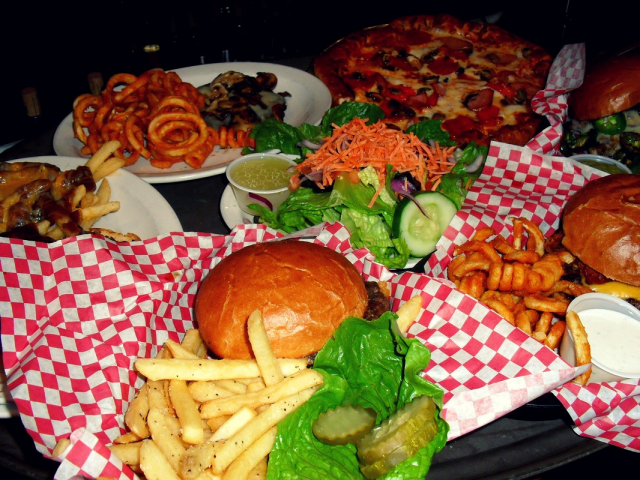 Images Bender's Bar & Grill