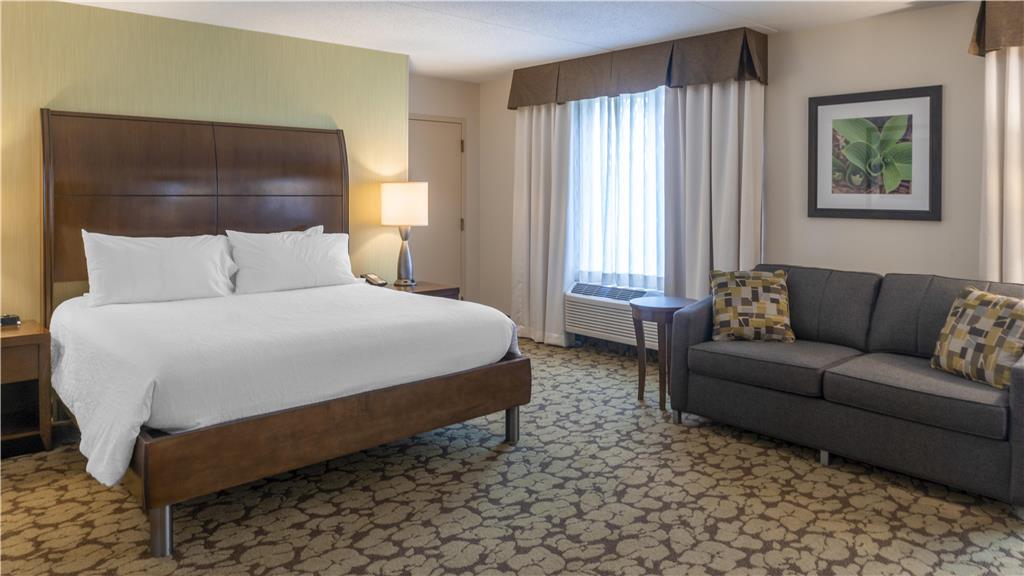 Hilton Garden Inn Plymouth Image