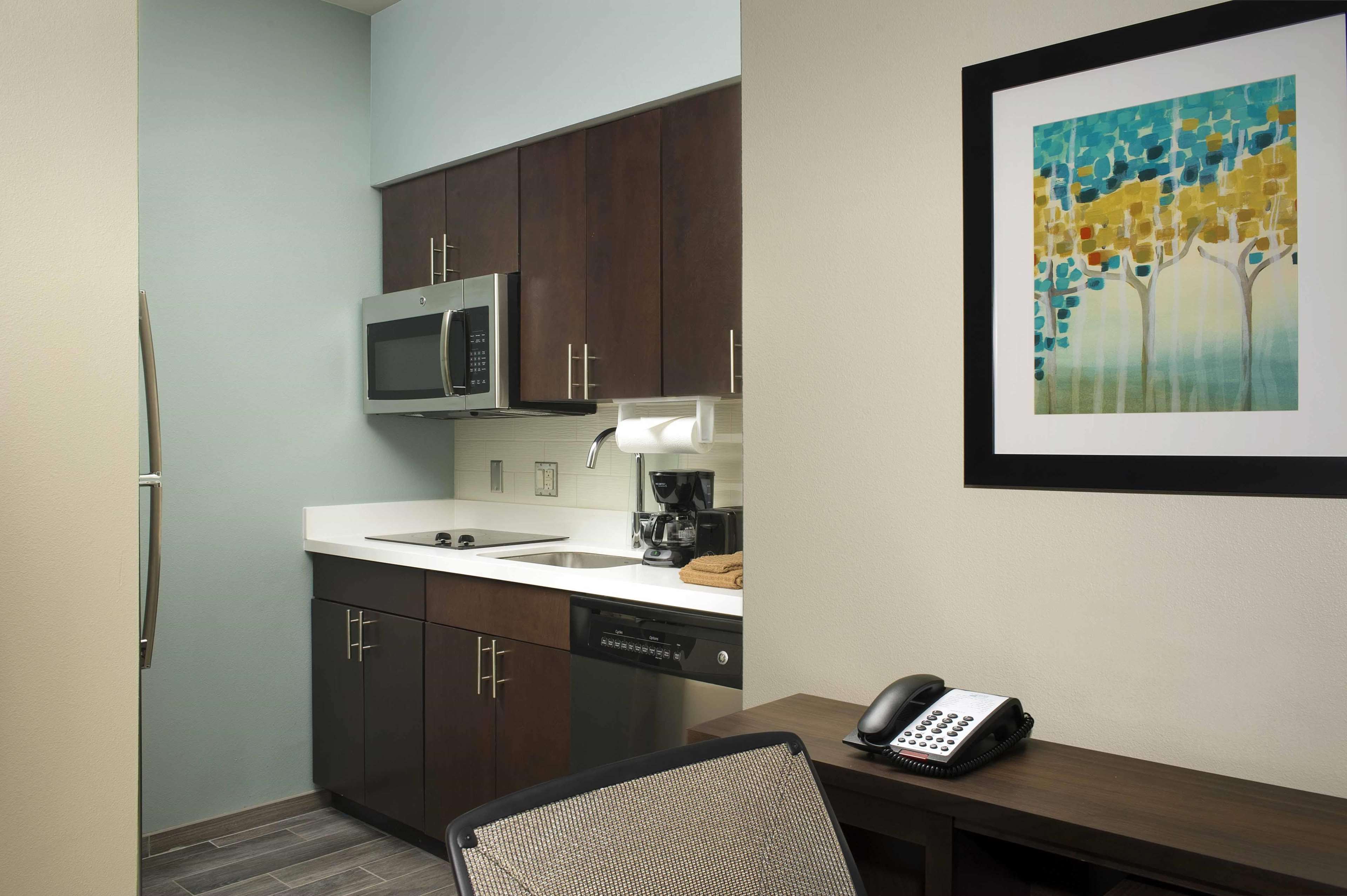 Homewood Suites by Hilton San Antonio Airport Photo