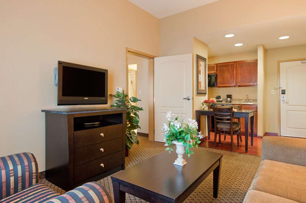 Homewood Suites by Hilton Tulsa-South Image
