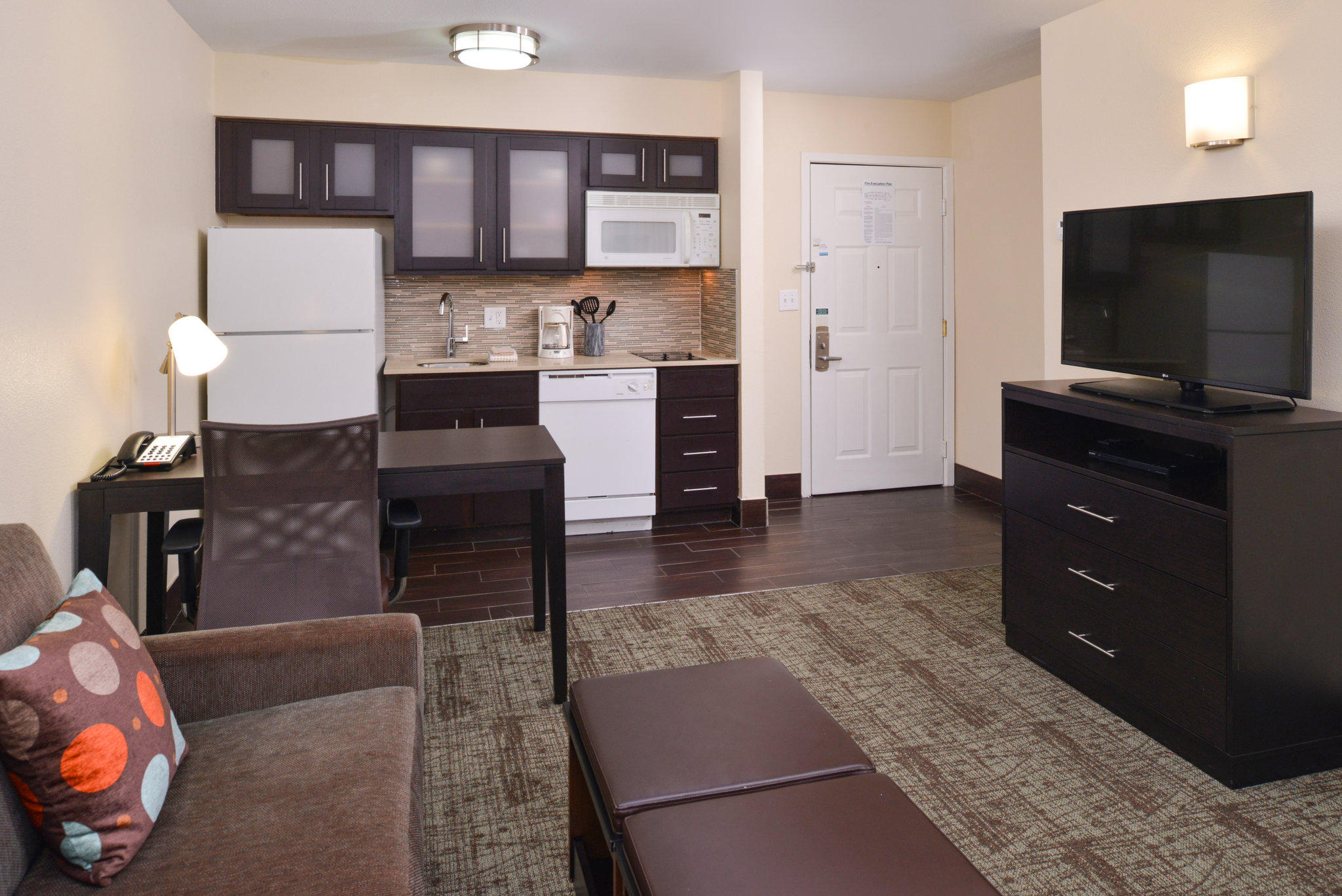 Staybridge Suites Dallas-Addison Photo