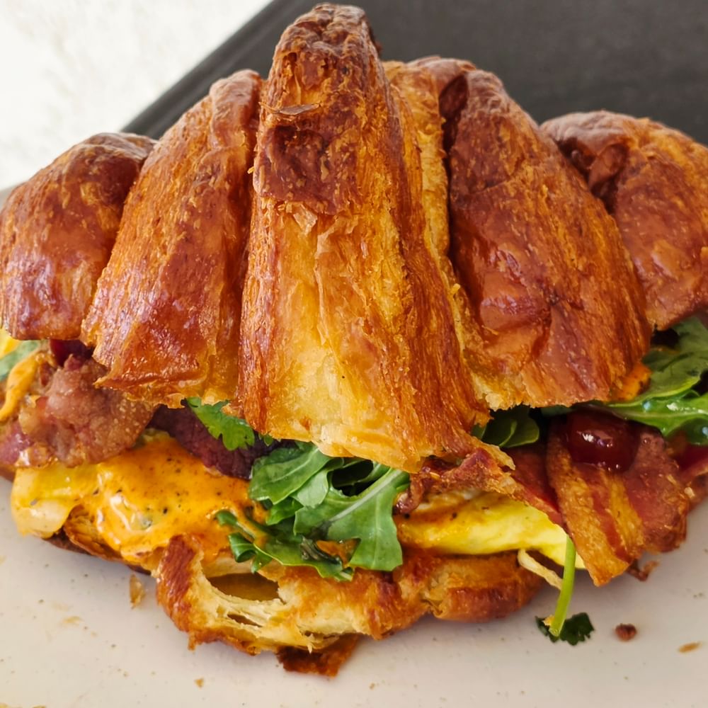 EL PORKY CROISSANT