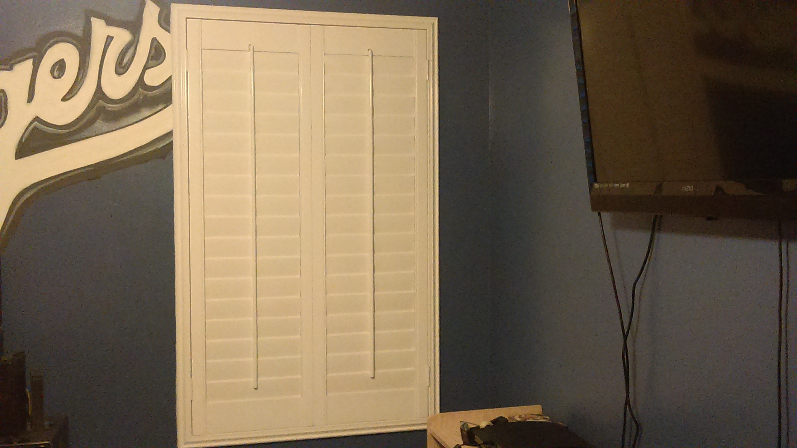 Ramiro's shutters Image