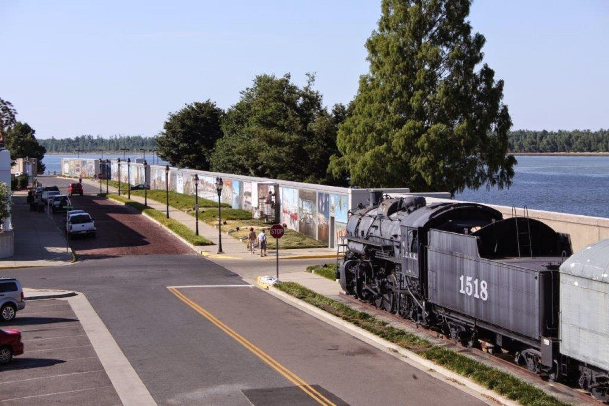 Holiday Inn Paducah Riverfront Photo