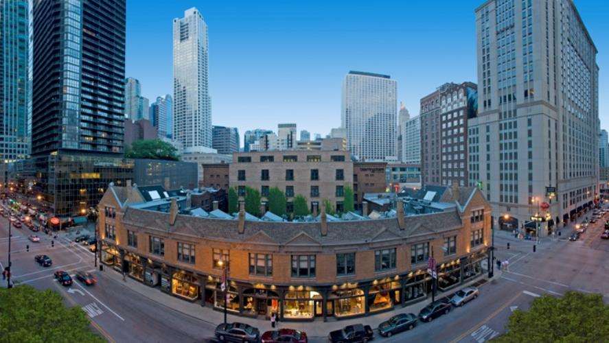 Embassy Suites by Hilton Chicago Downtown Photo