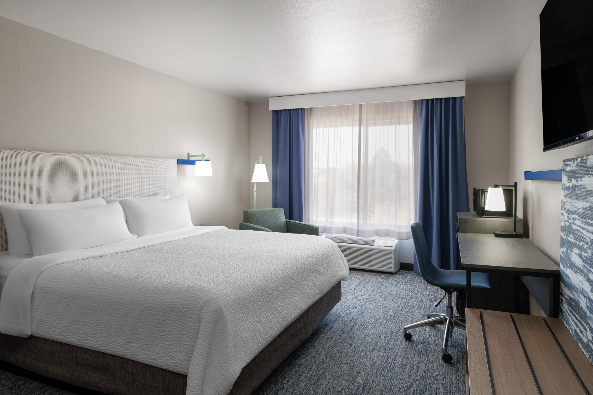 Garner Hotel Brookings by IHG Image