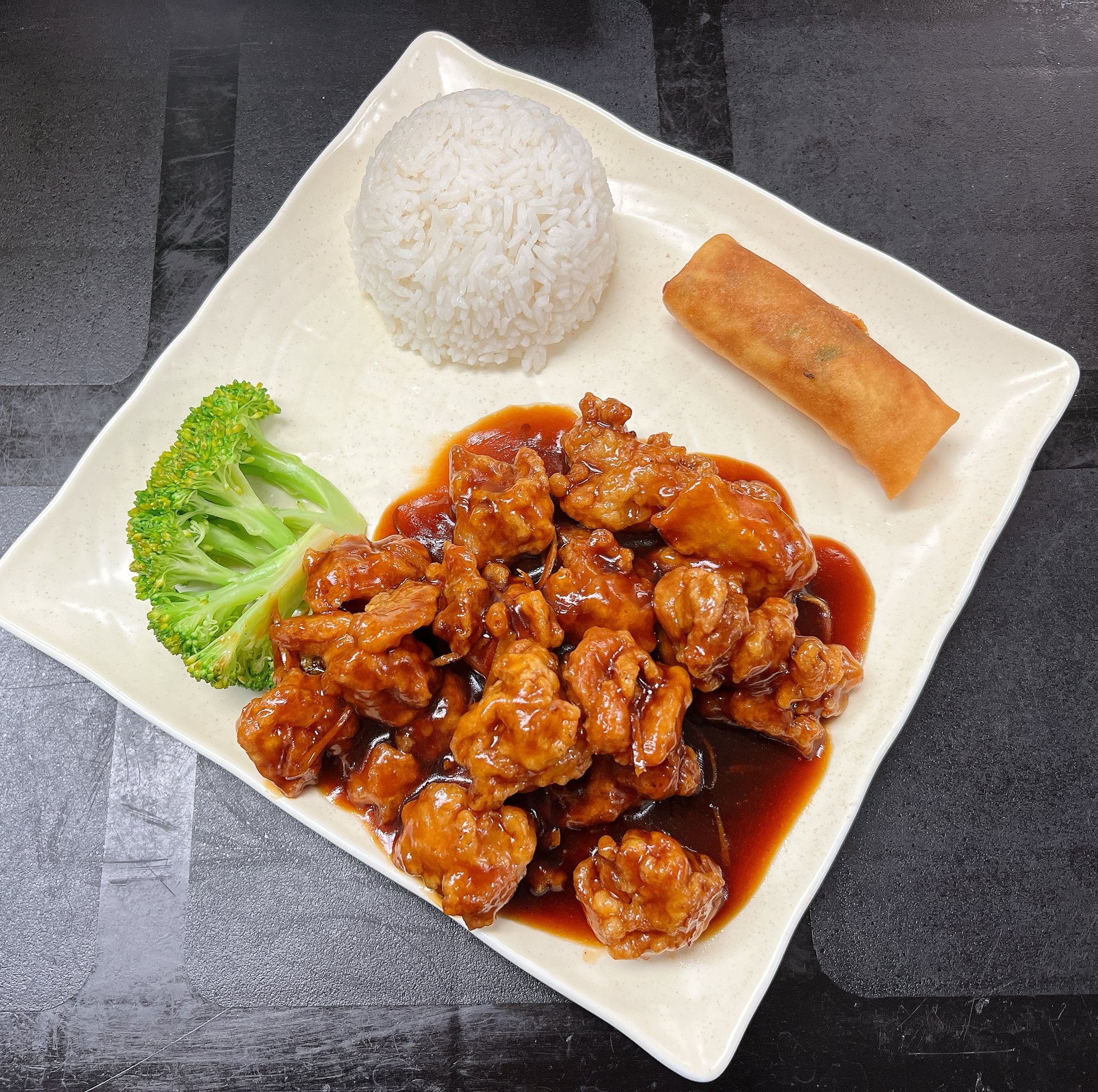 Orange Chicken 陈皮鸡 Lunch Special