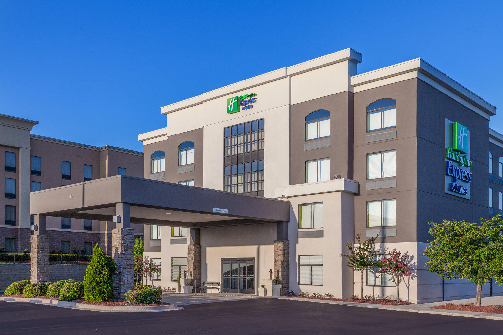 Holiday Inn Express & Suites Augusta West - Ft Gordon Area Photo