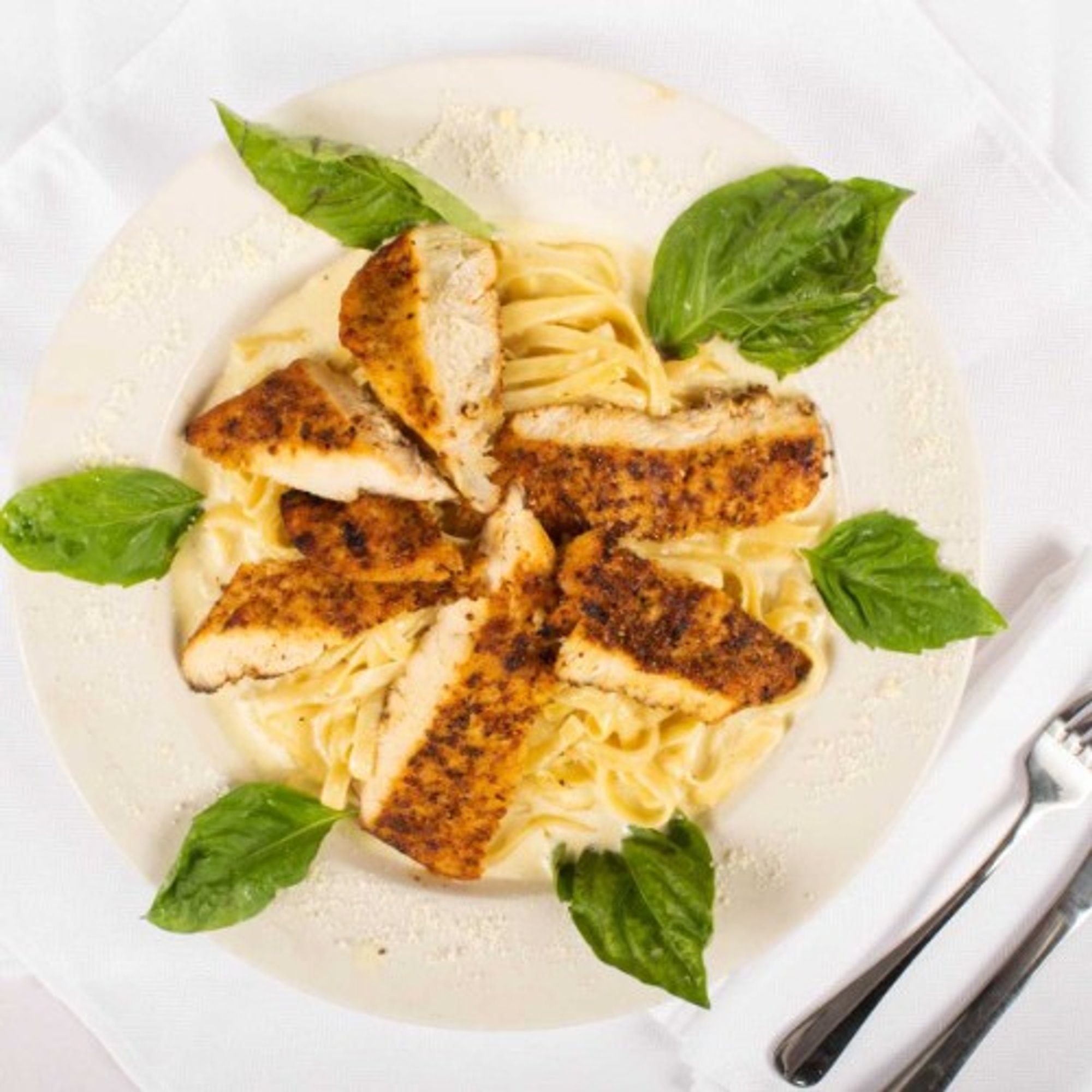 Fettuccine Alfredo