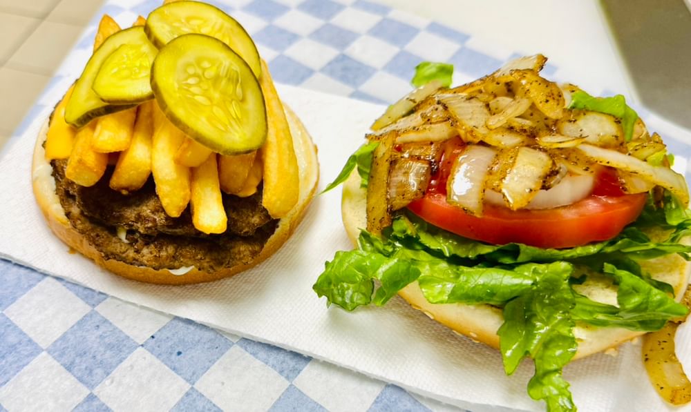 Double Cheeseburger