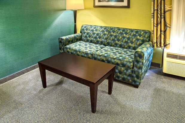 Images Hampton Inn Greensburg