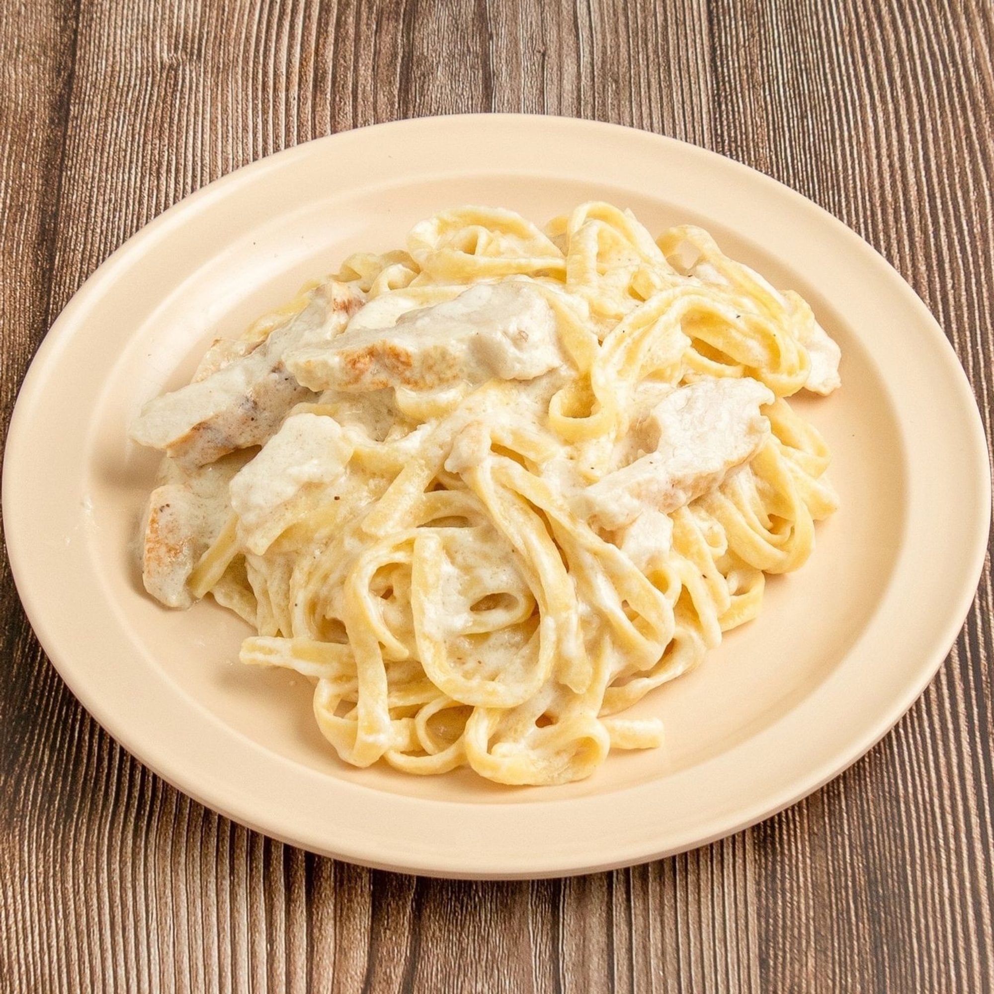 Fettuccine Alfredo with Chicken