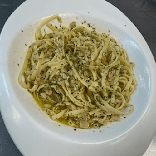 Pasta Clam in lemon butter white wine Sauce