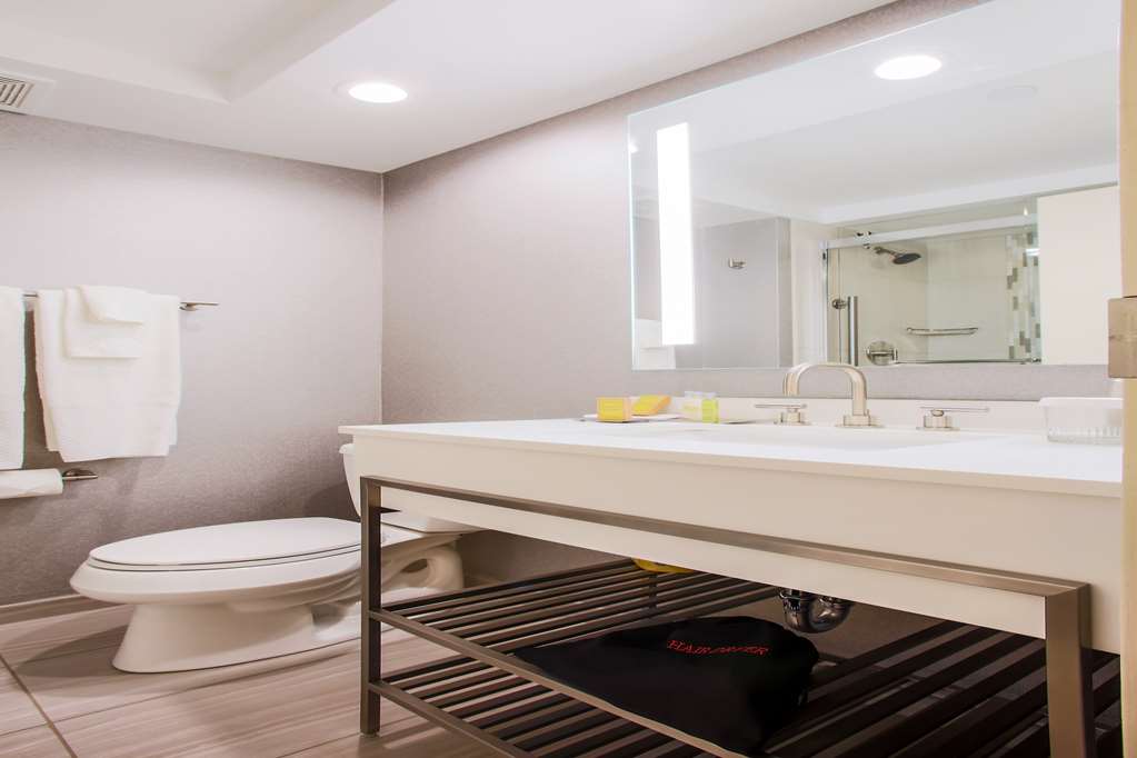 DoubleTree by Hilton Hotel Chicago - Alsip Image