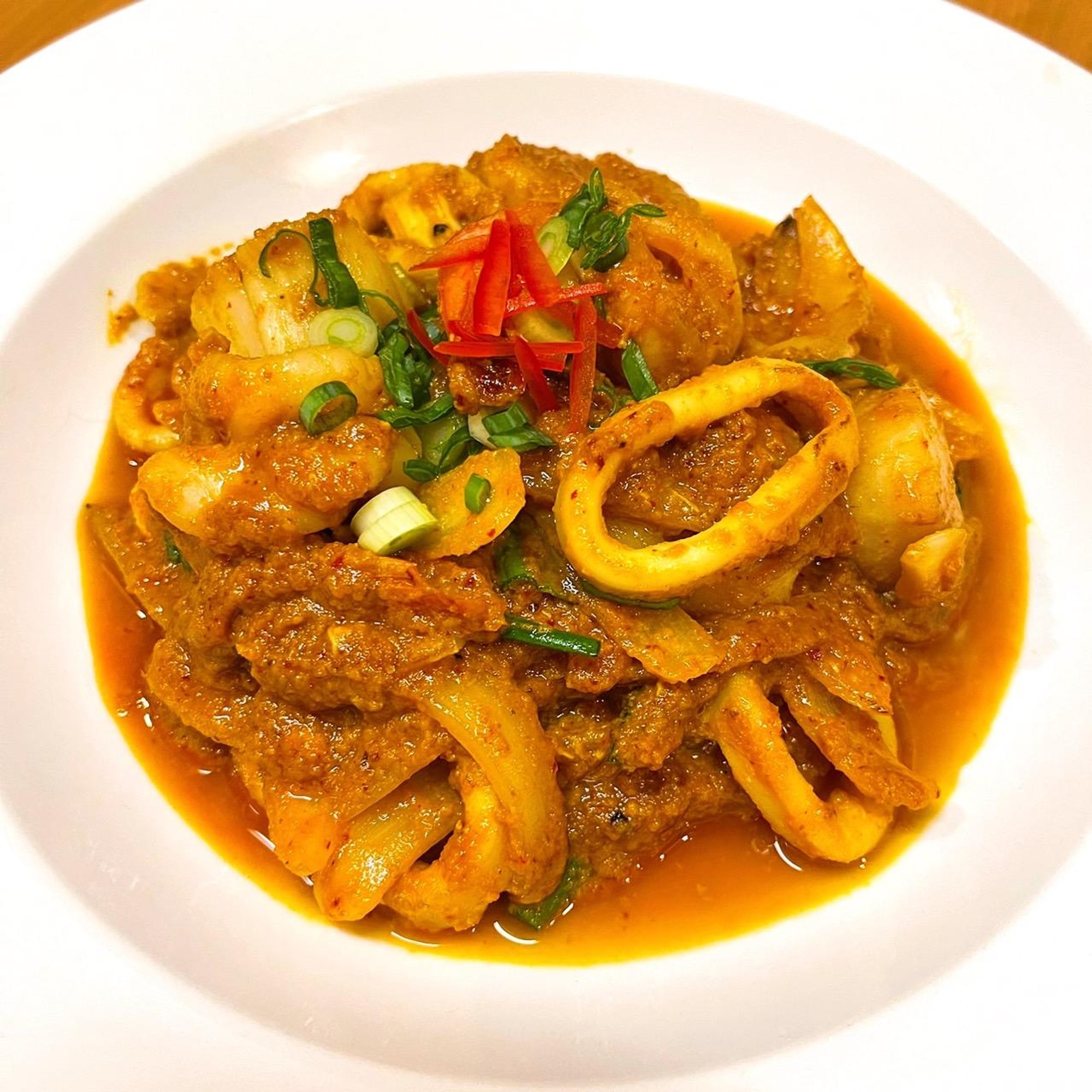Stir Fried Curry Seafood