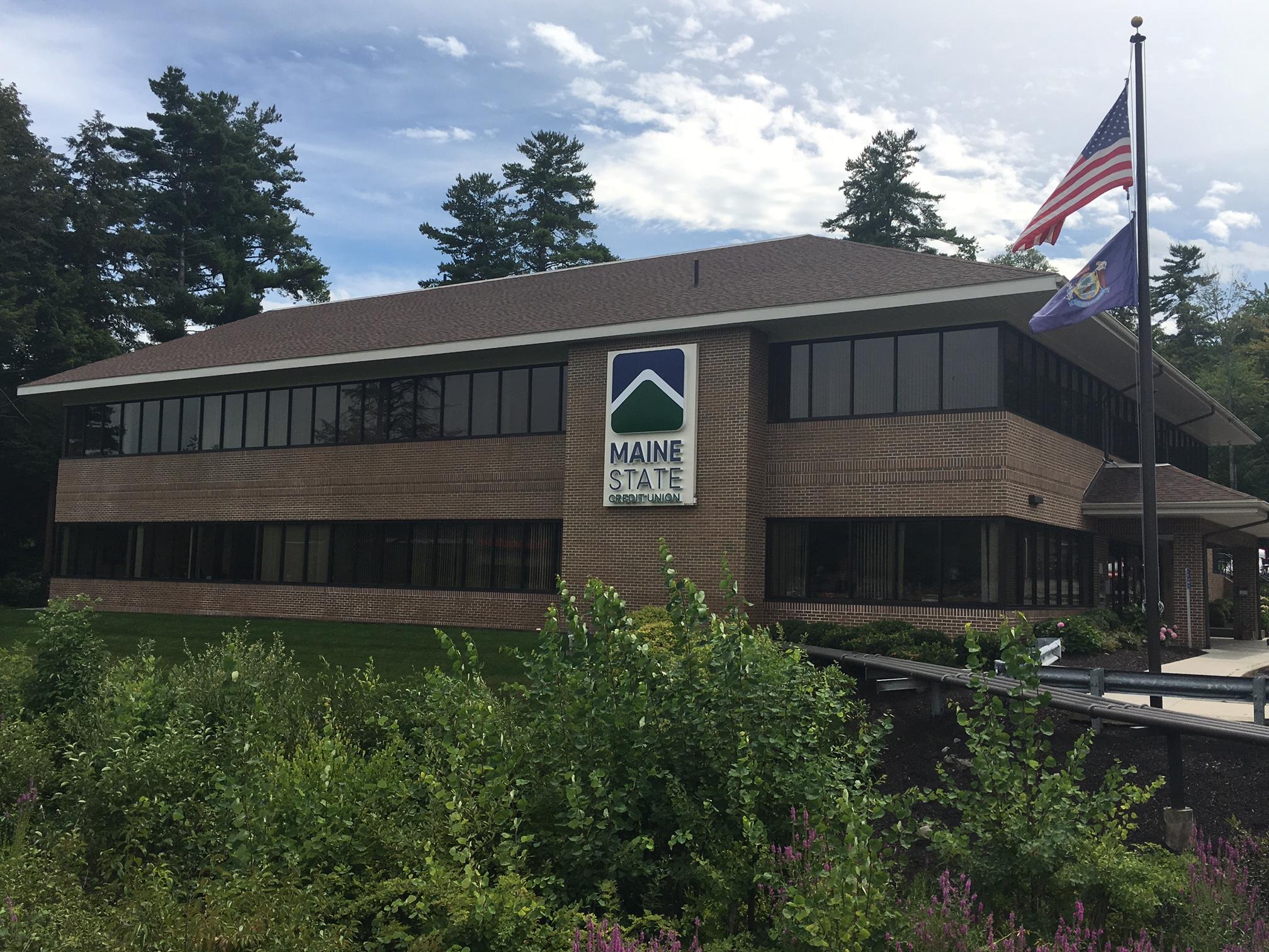 Maine State Credit Union Image