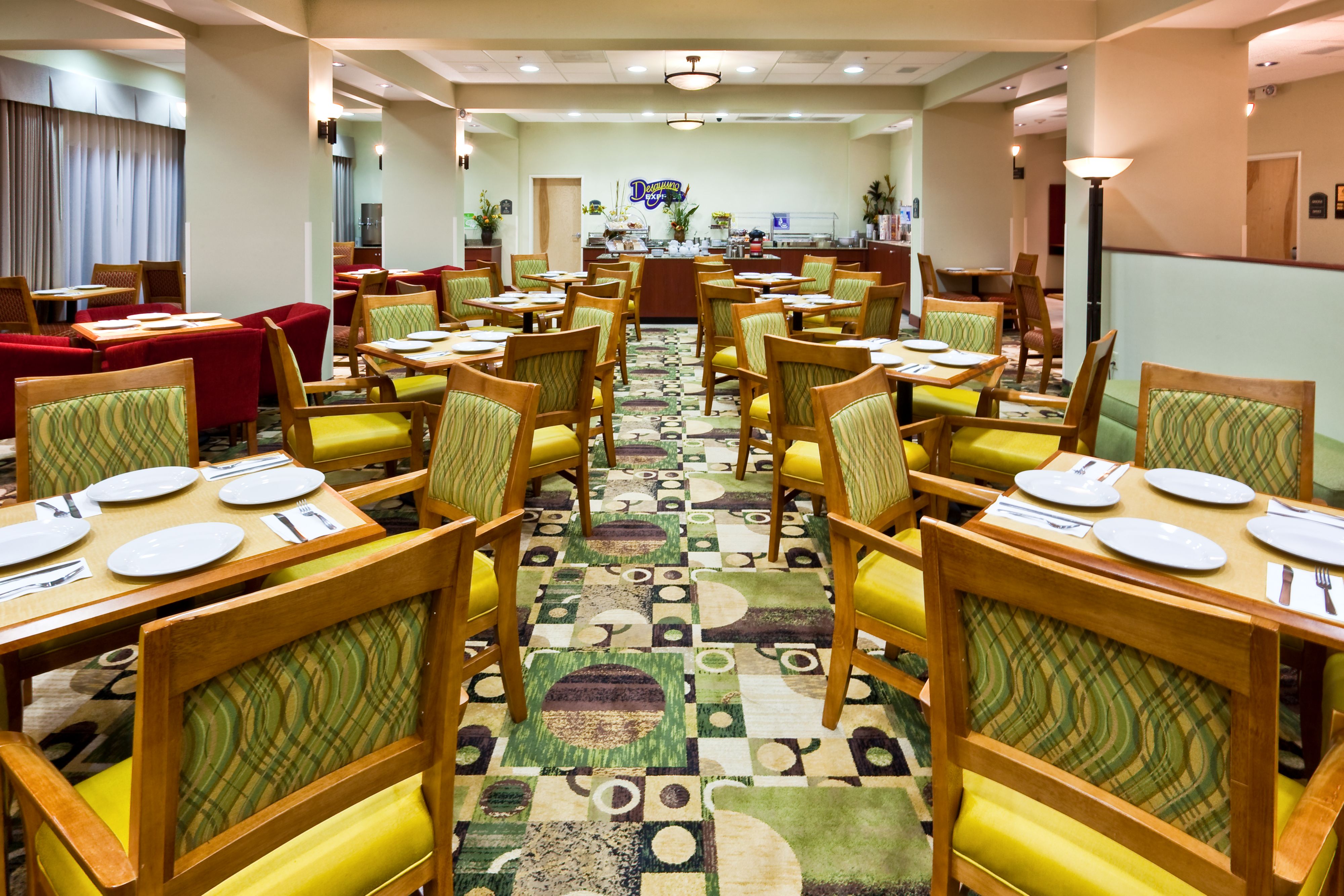 Images Holiday Inn Express & Suites Monterrey Aeropuerto
