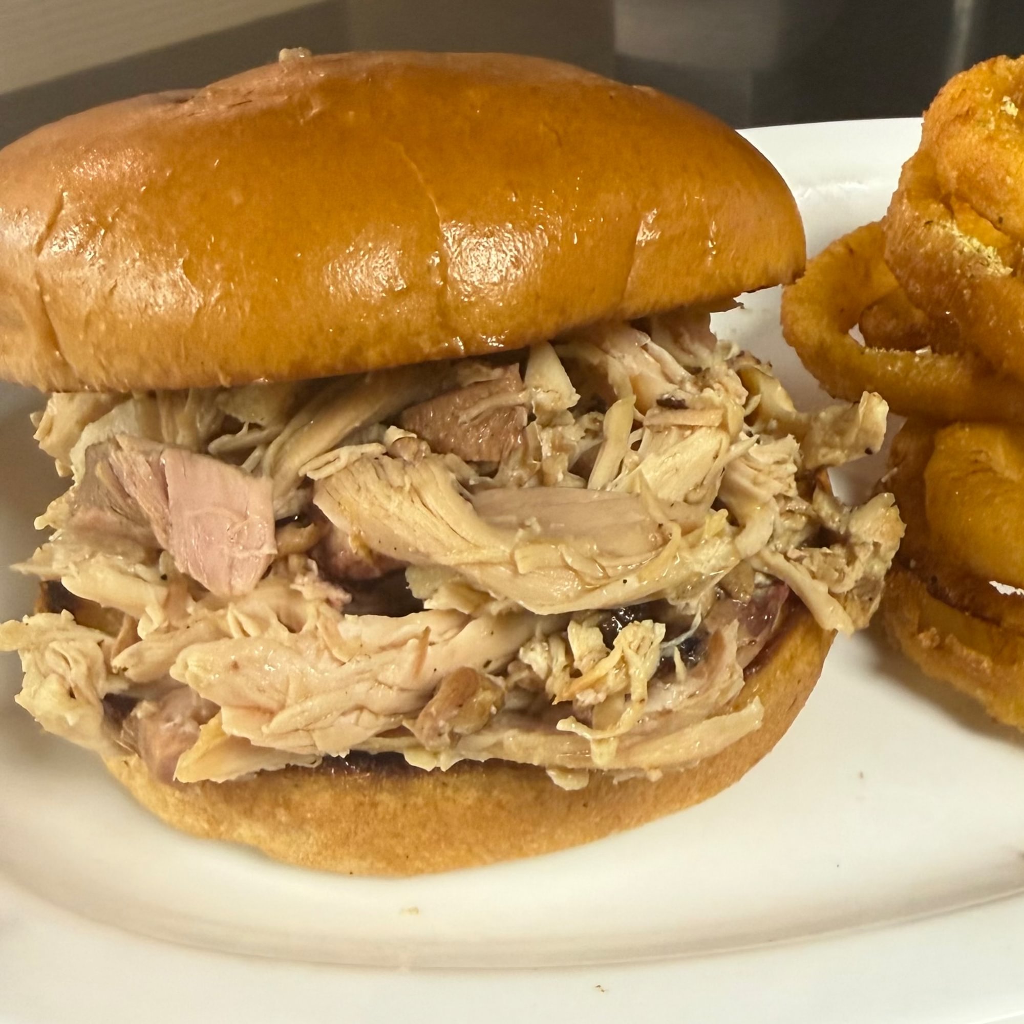 Pulled Chicken Sandwich