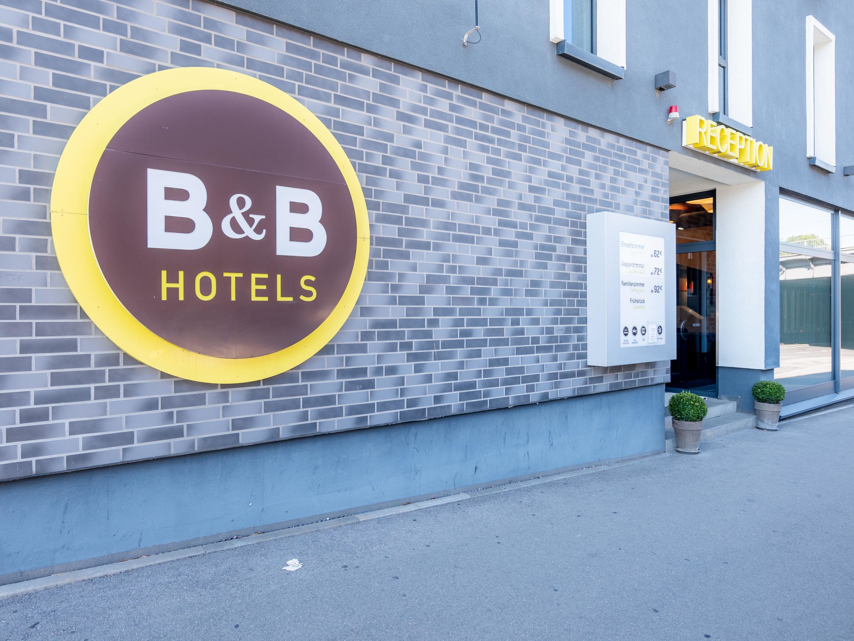 B&B HOTEL Stuttgart-Bad Cannstatt, König-Karl-Straße 78 in Stuttgart
