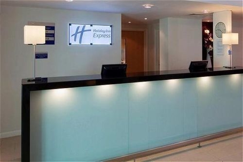 Images Holiday Inn Express Doncaster