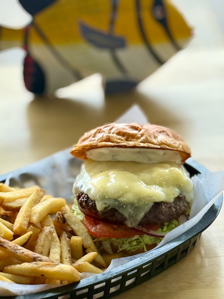 Cheeseburger & Fries