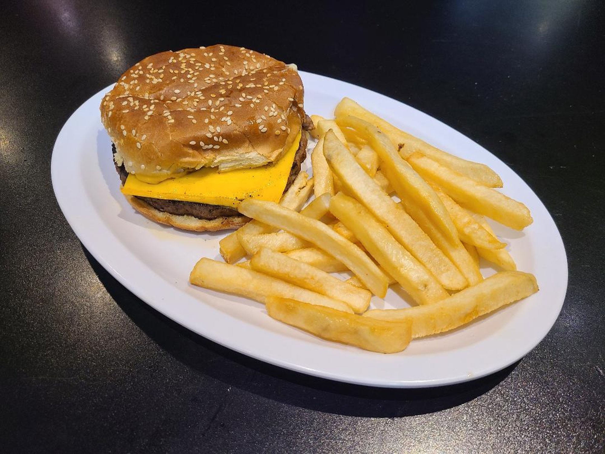 Kids Cheeseburger