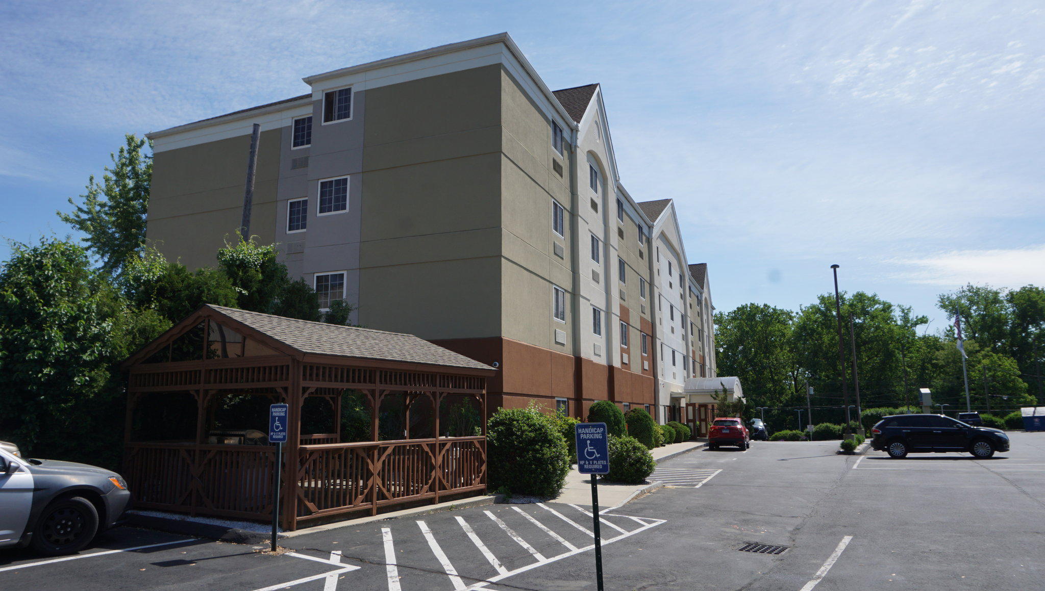 Candlewood Suites West Springfield Photo