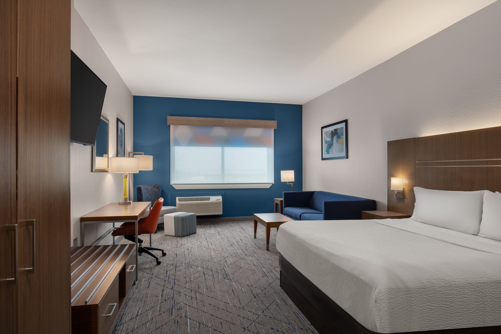 Holiday Inn Express & Suites Dripping Springs - Austin Area by IHG Image