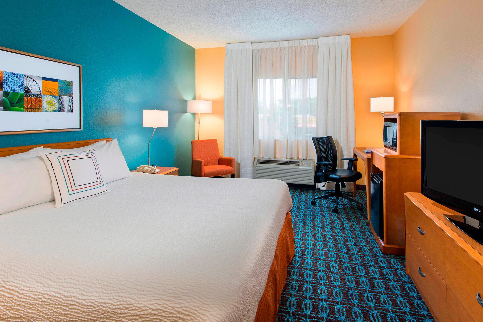 Fairfield Inn by Marriott Pensacola I-10 Photo