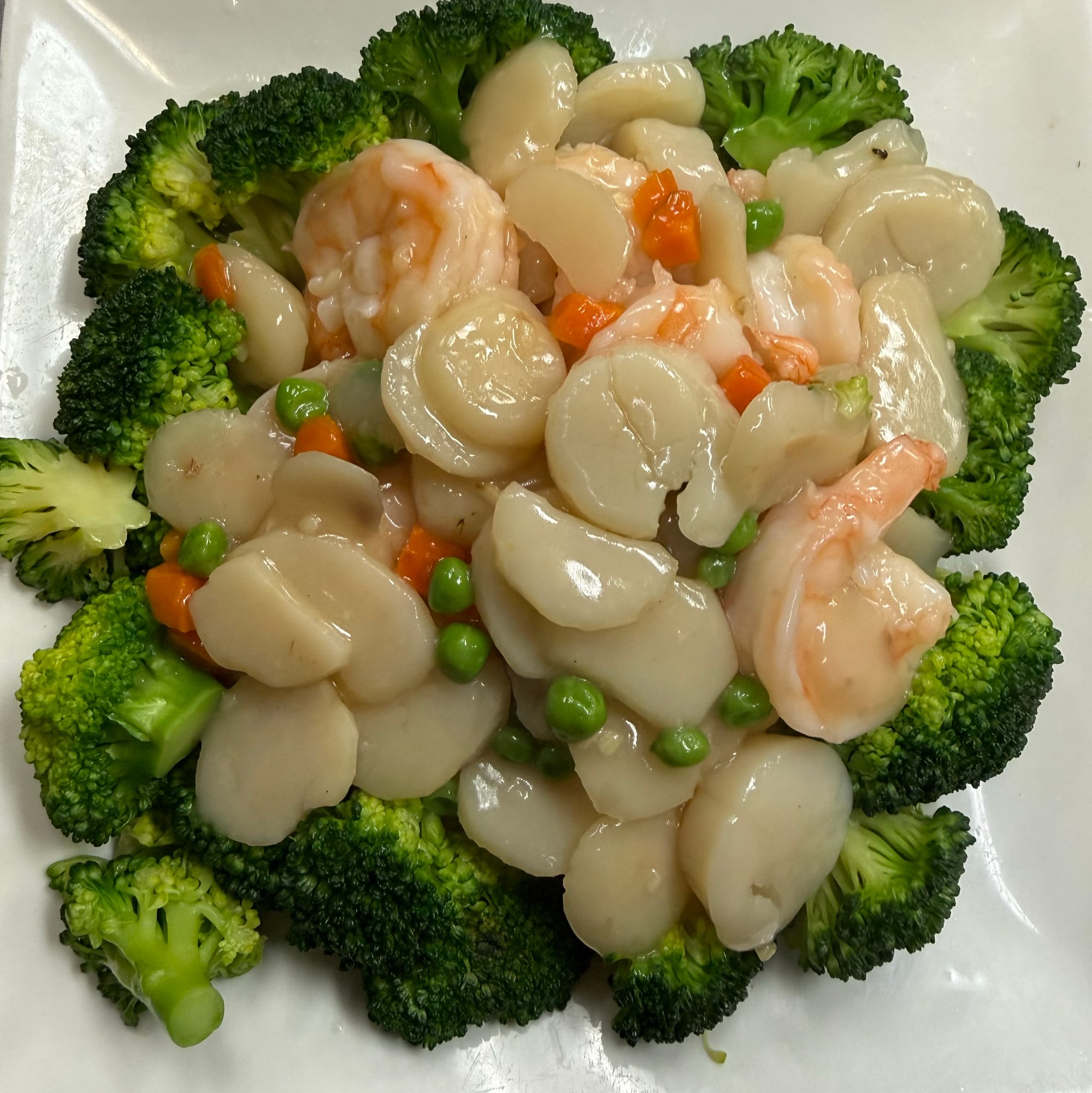 Sautéed Shrimp & Scallops Chef's Special