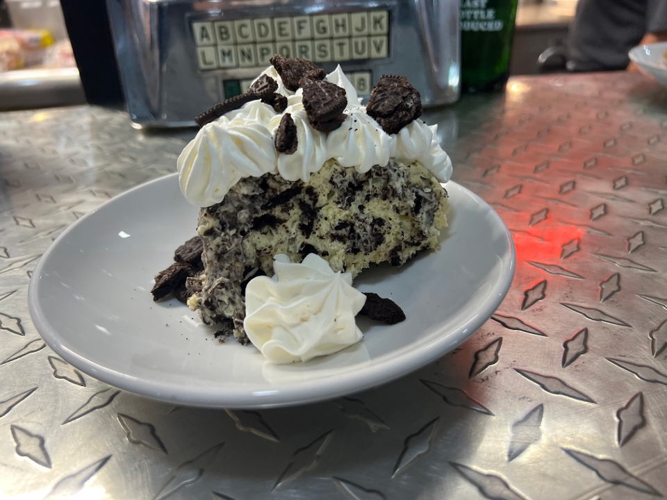 Oreo Cream Pie*