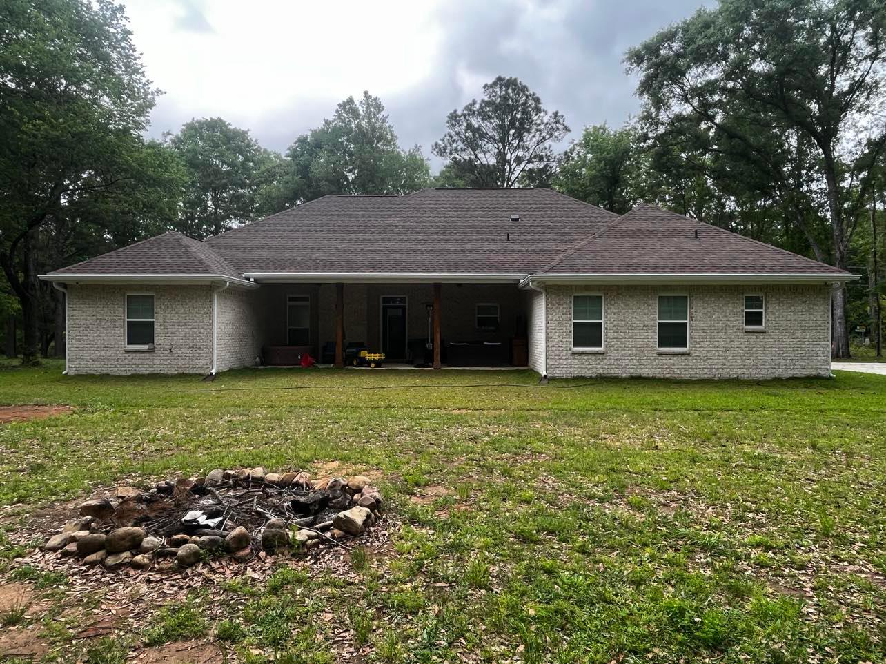 Southern Gutters LLC Image