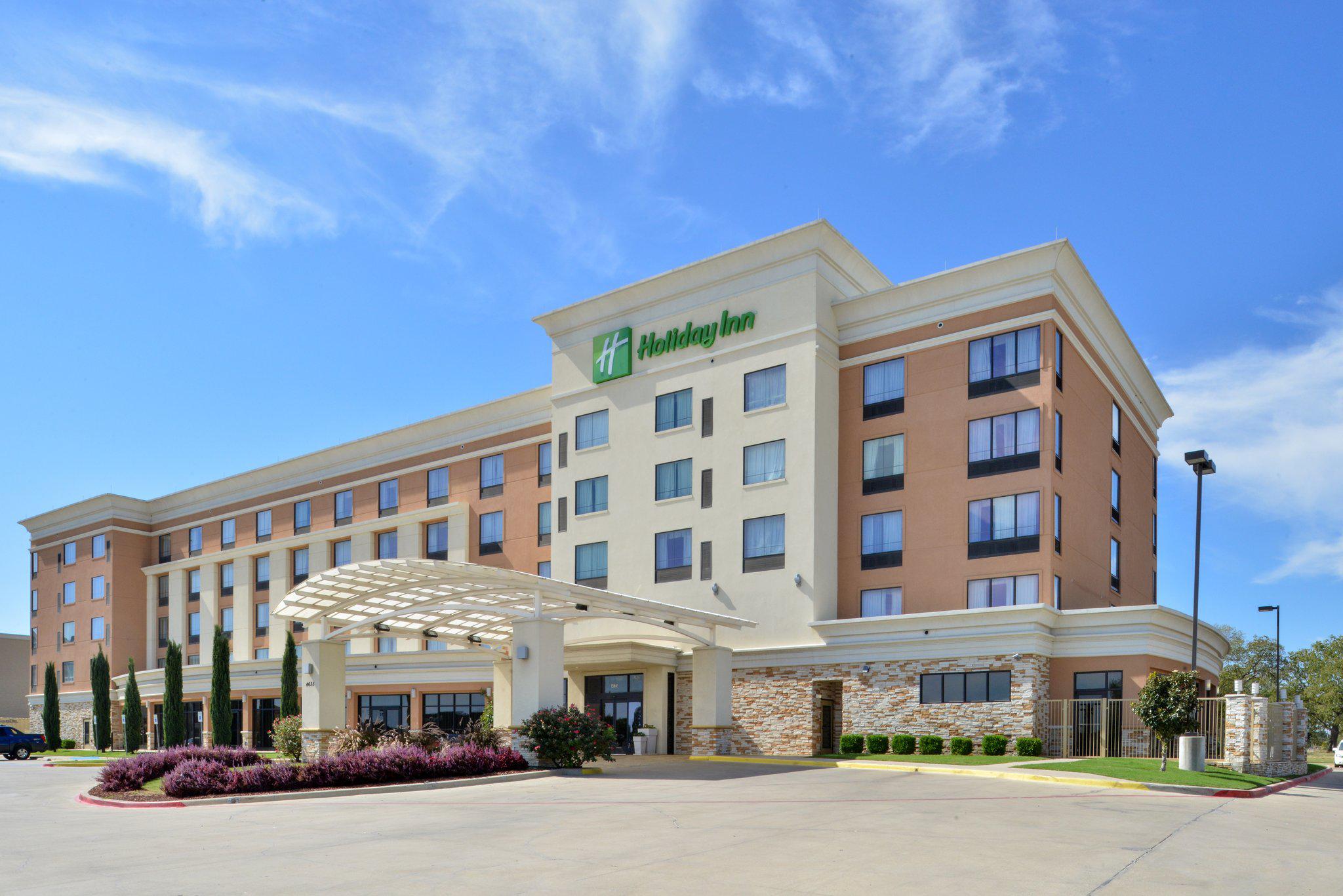 Holiday Inn Fort Worth North-Fossil Creek Photo