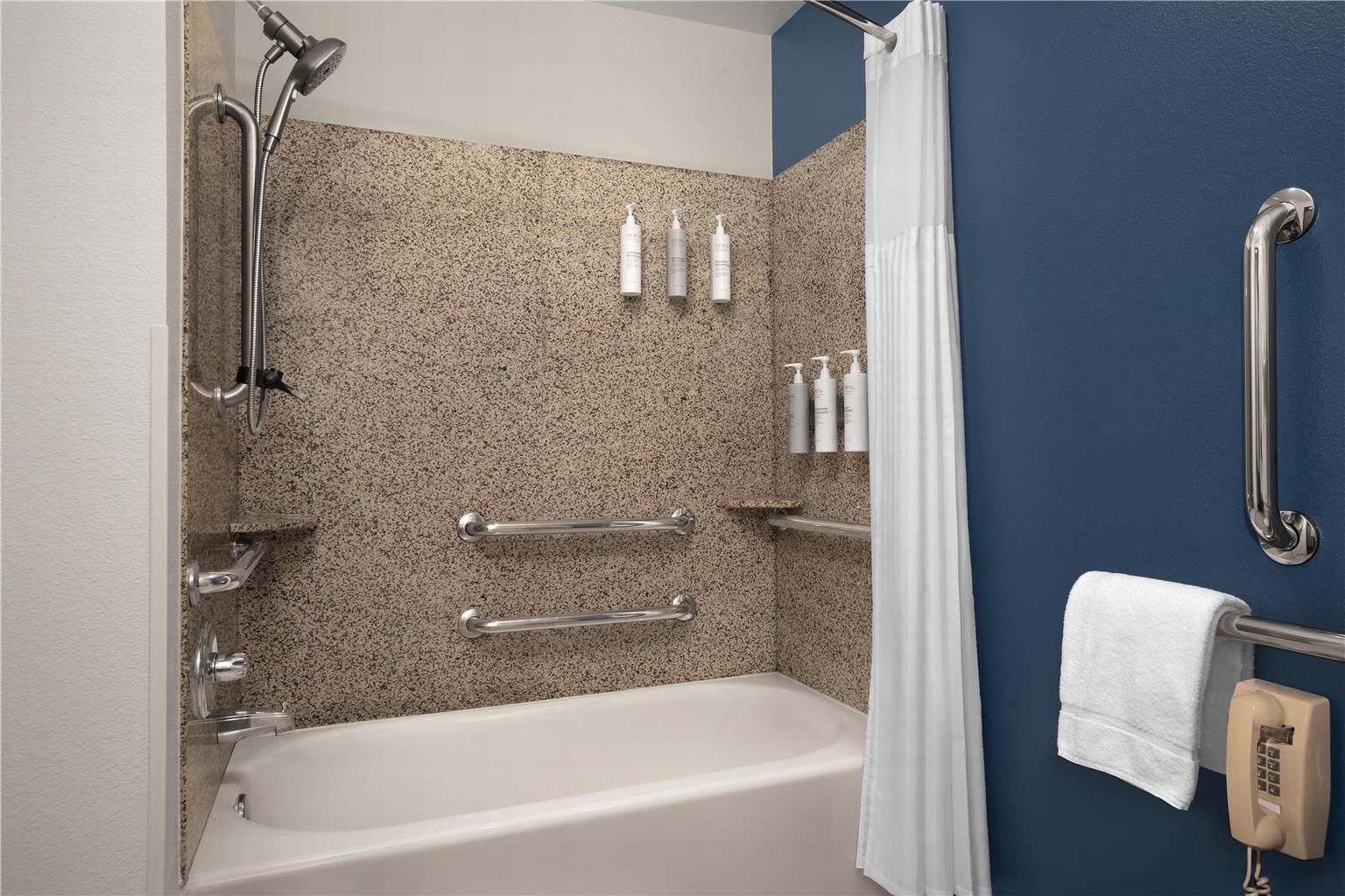 Spark by Hilton Washington Meadowlands Blvd Image