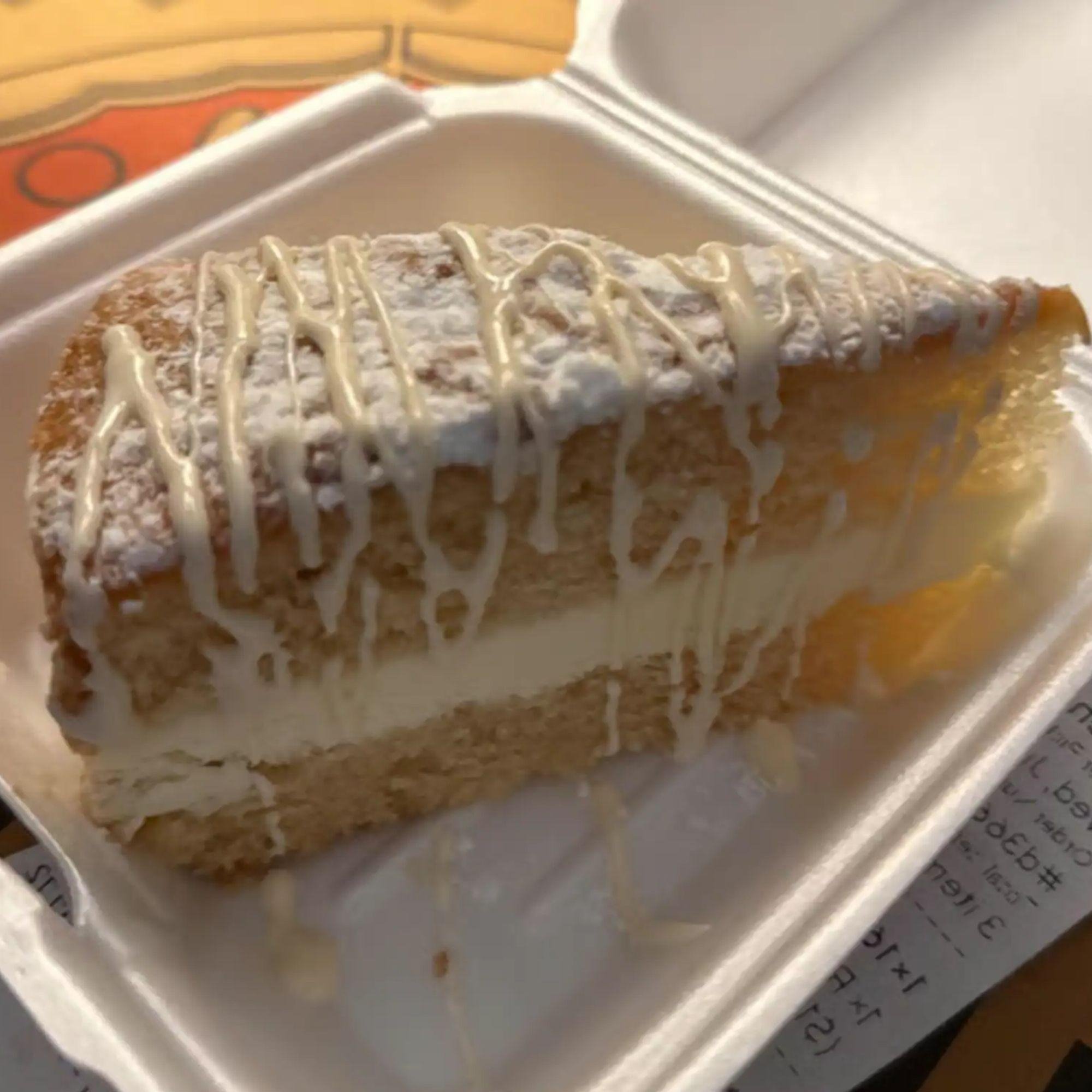 Italian Lemon Macscarpone Cake