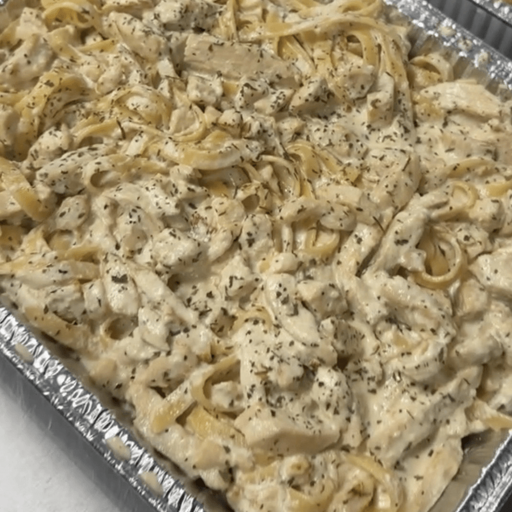 Fettucine Alfredo Tray
