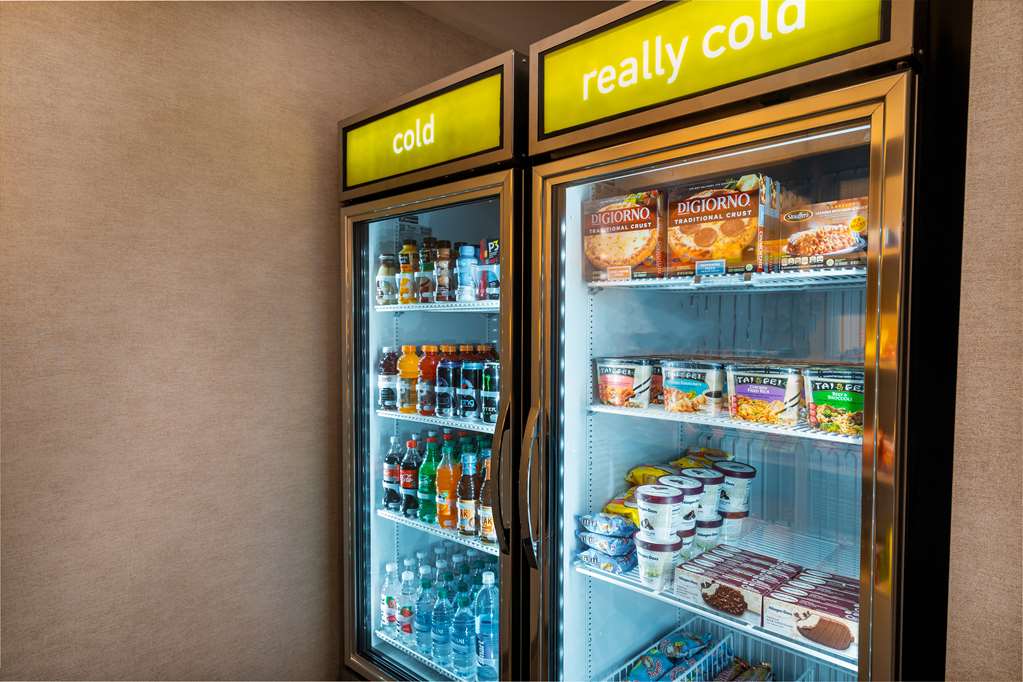 Home2 Suites by Hilton Bakersfield Image