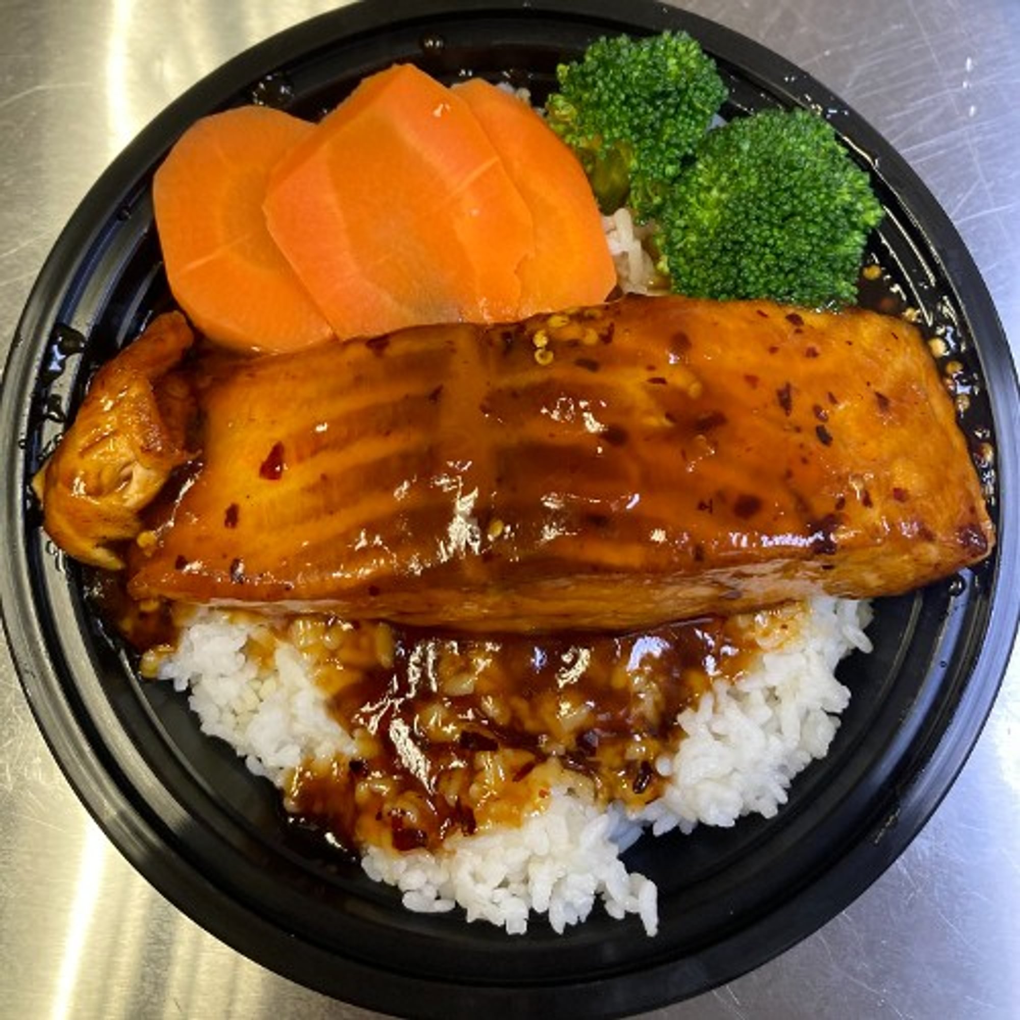 Grilled Teriyaki Salmon Rice Bowl