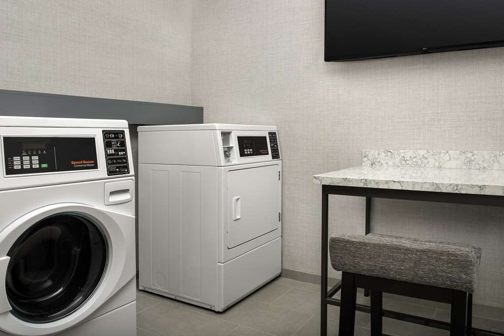 Hilton Garden Inn Pensacola Downtown Image