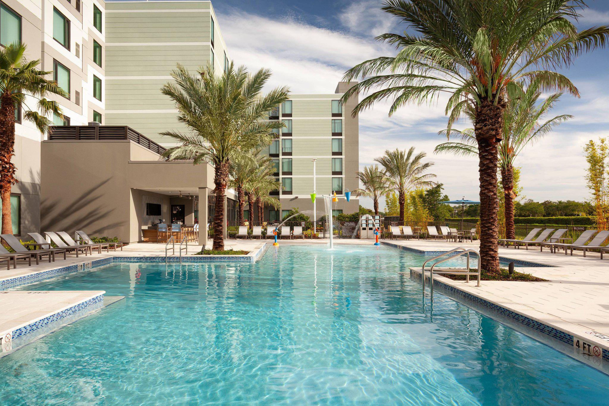 SpringHill Suites by Marriott Orlando at Millenia Photo