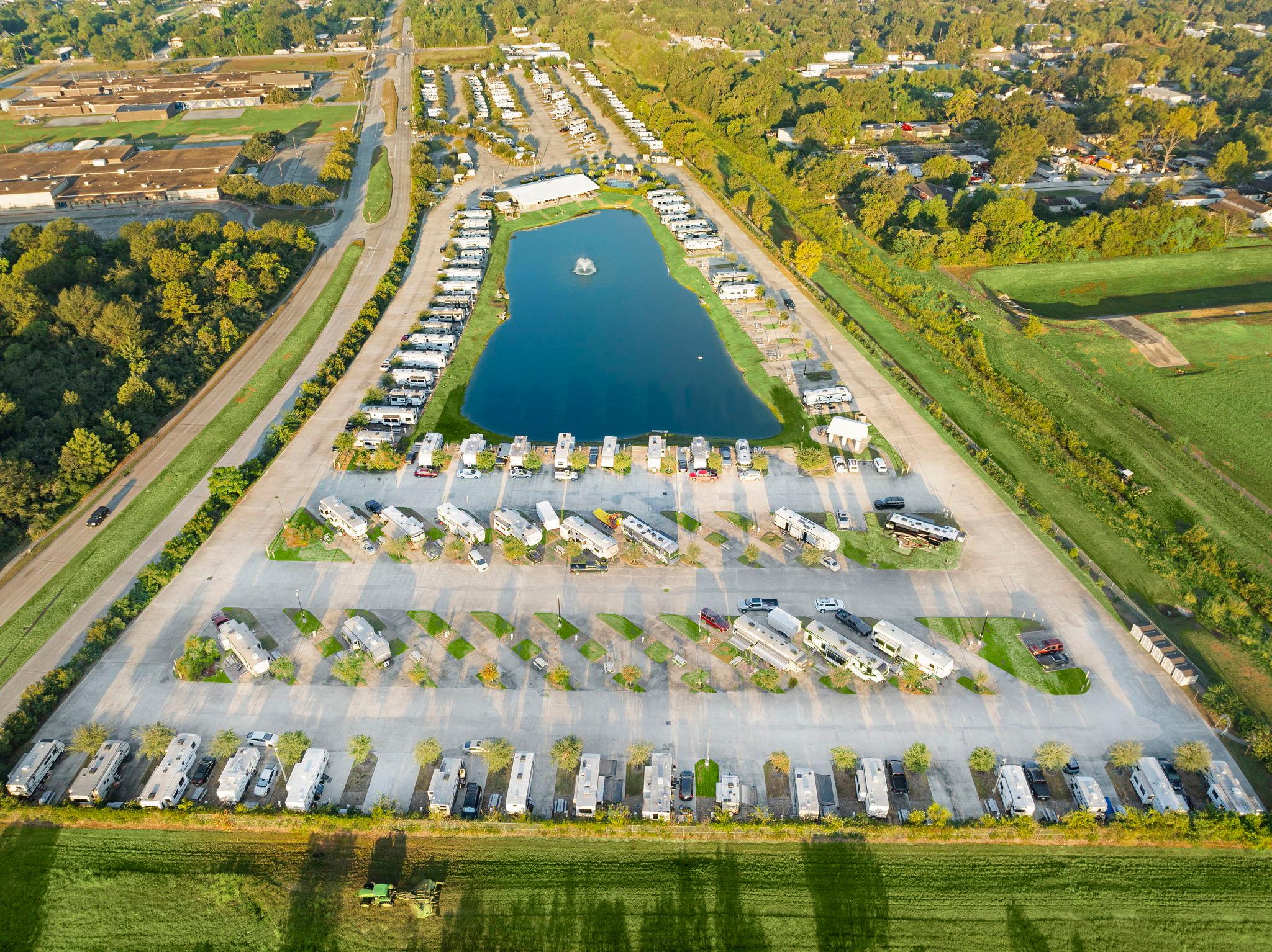 Fallbrook RV Resort by QRV Image