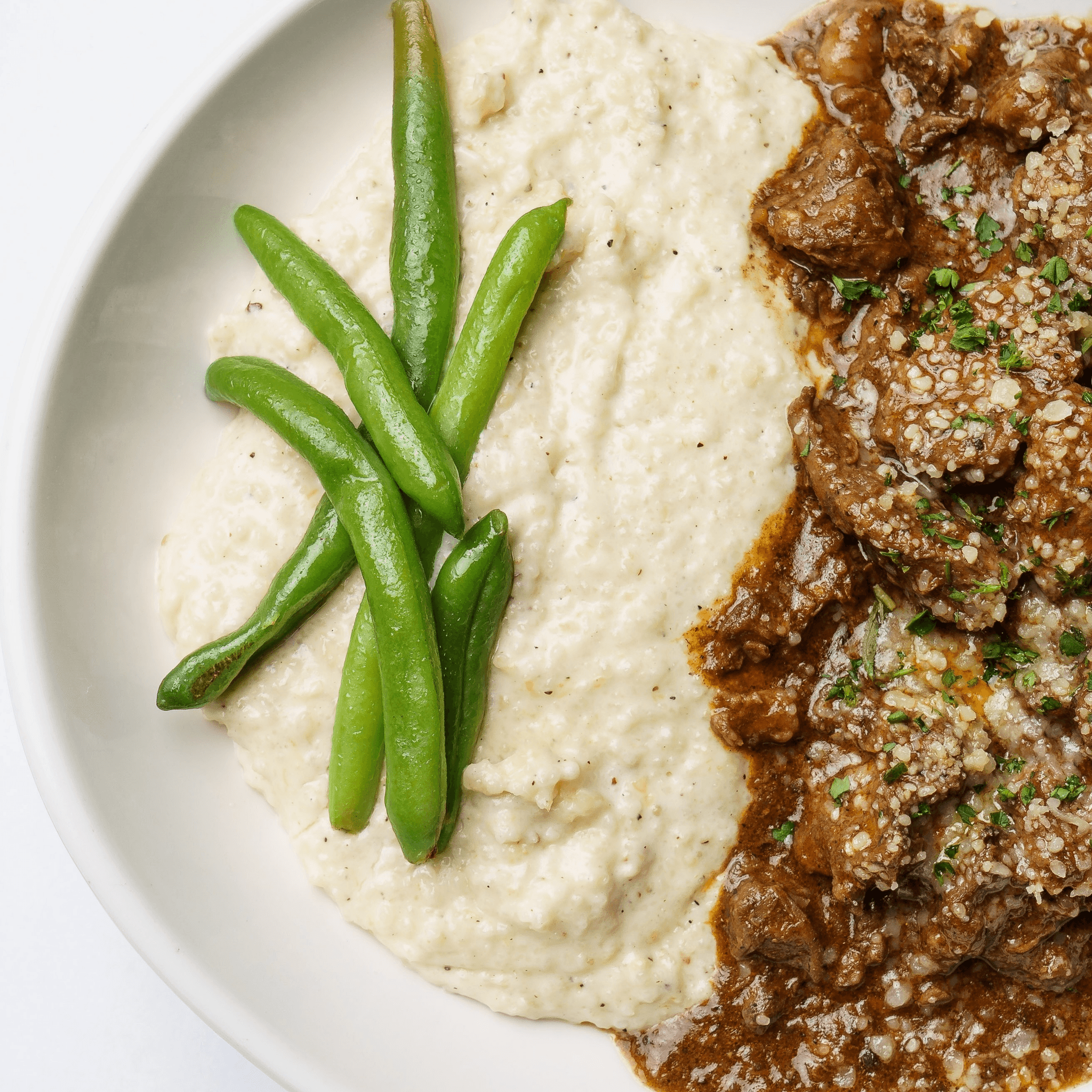 Beef Tips & Grits