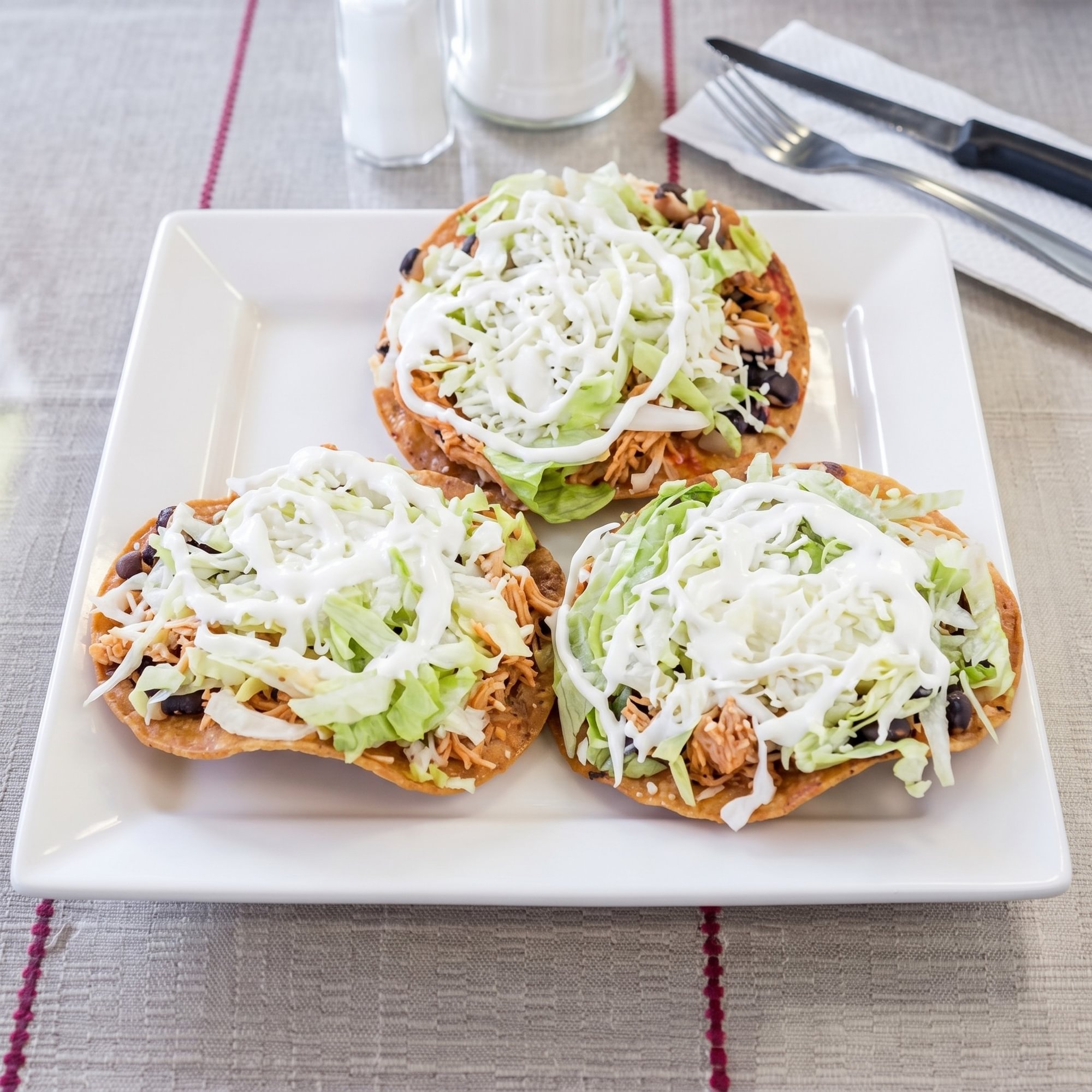 16. Tostadas al Gusto
