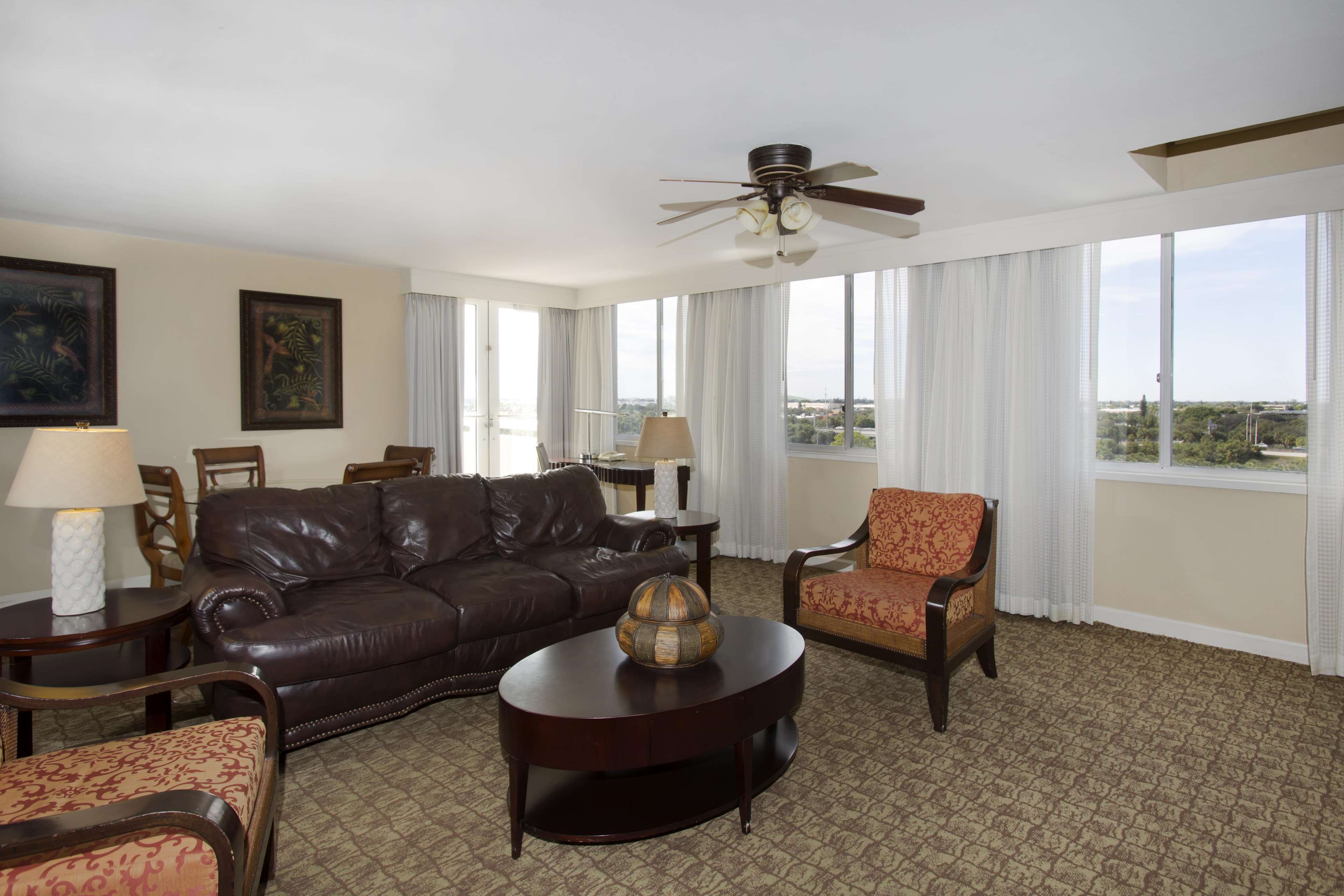 DoubleTree by Hilton Hotel Deerfield Beach - Boca Raton Photo