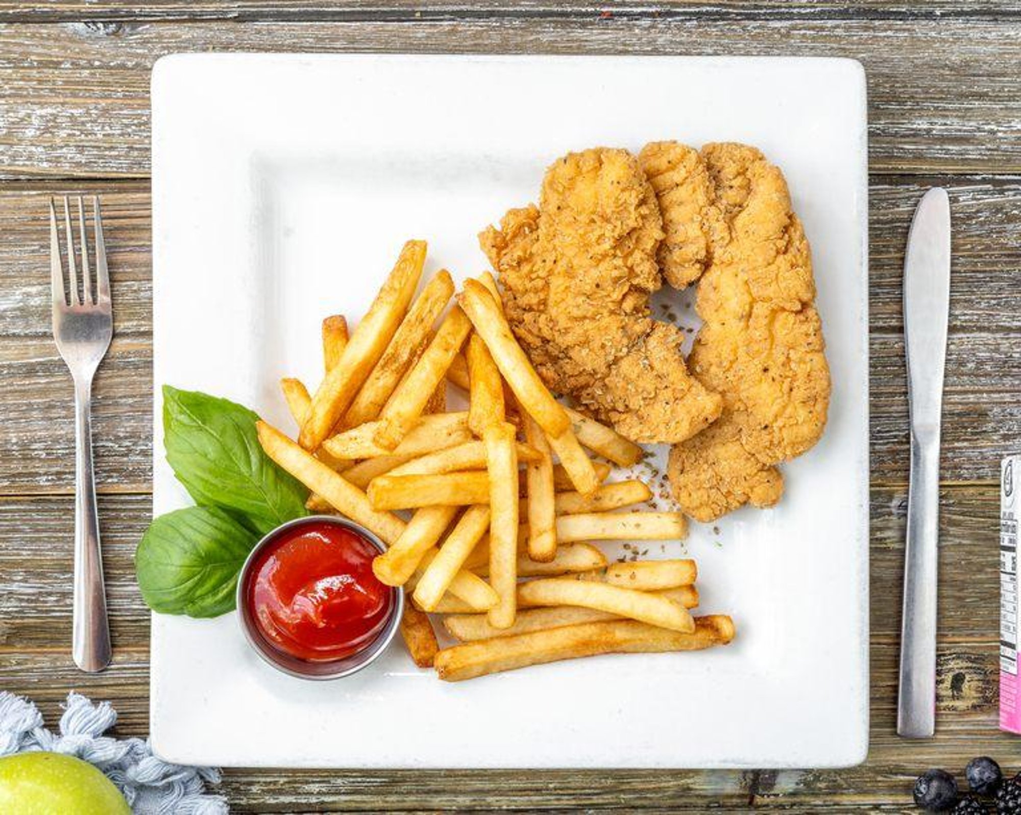 Kids Chicken Strips Combo