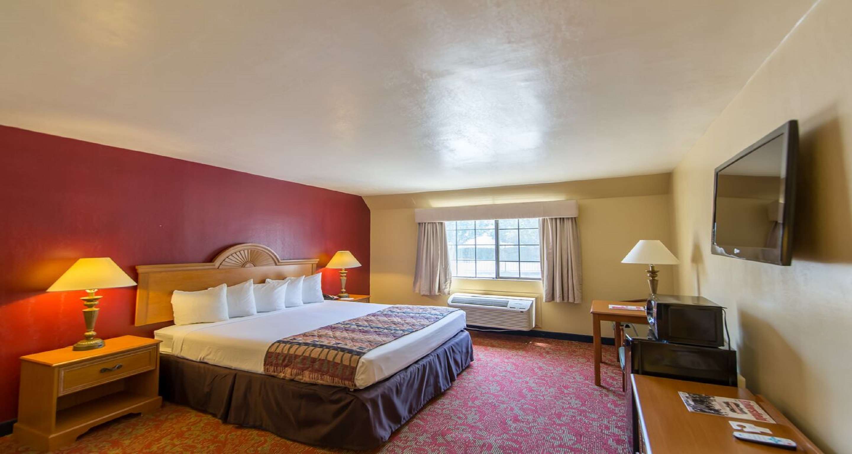 SureStay Plus Hotel by Best Western Bakersfield North Photo