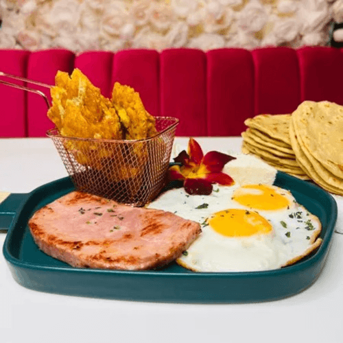 Caribeño Breakfast 