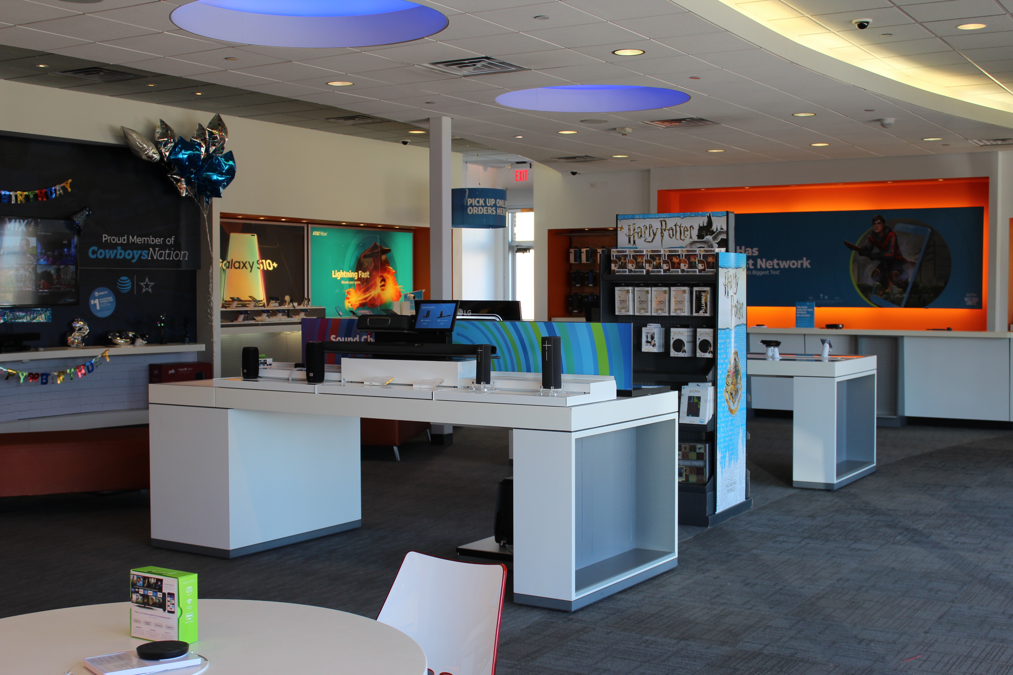 AT&T Store Photo