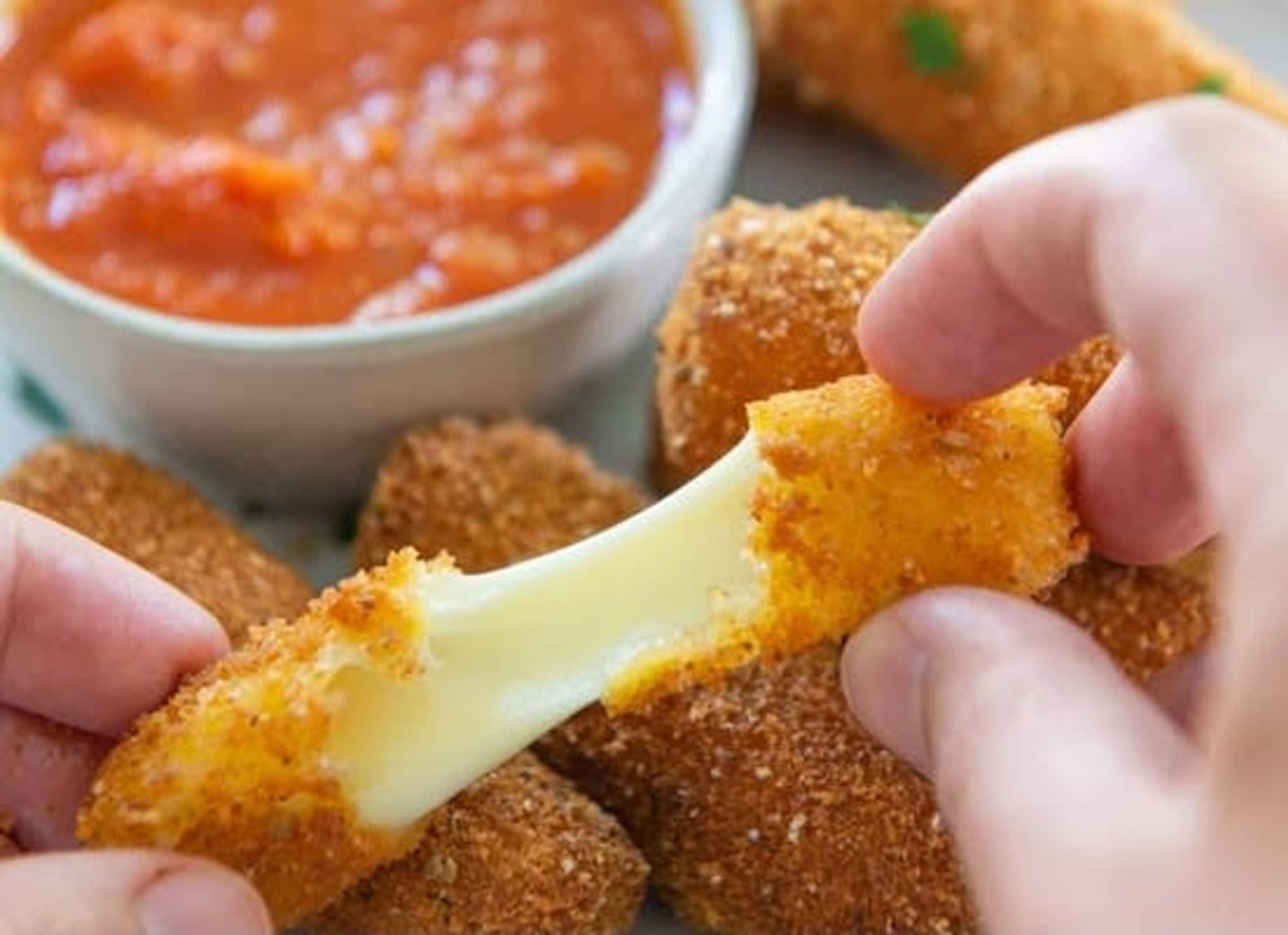 Combo #17: Mozzarella Stick (6 Pcs)